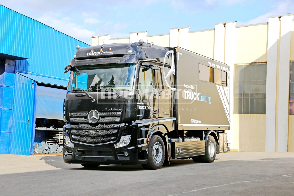 Учебный класс на базе шасси Mercedes-Benz Actros 1848L 3